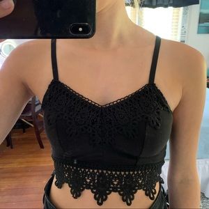 Comfy crop too with padding